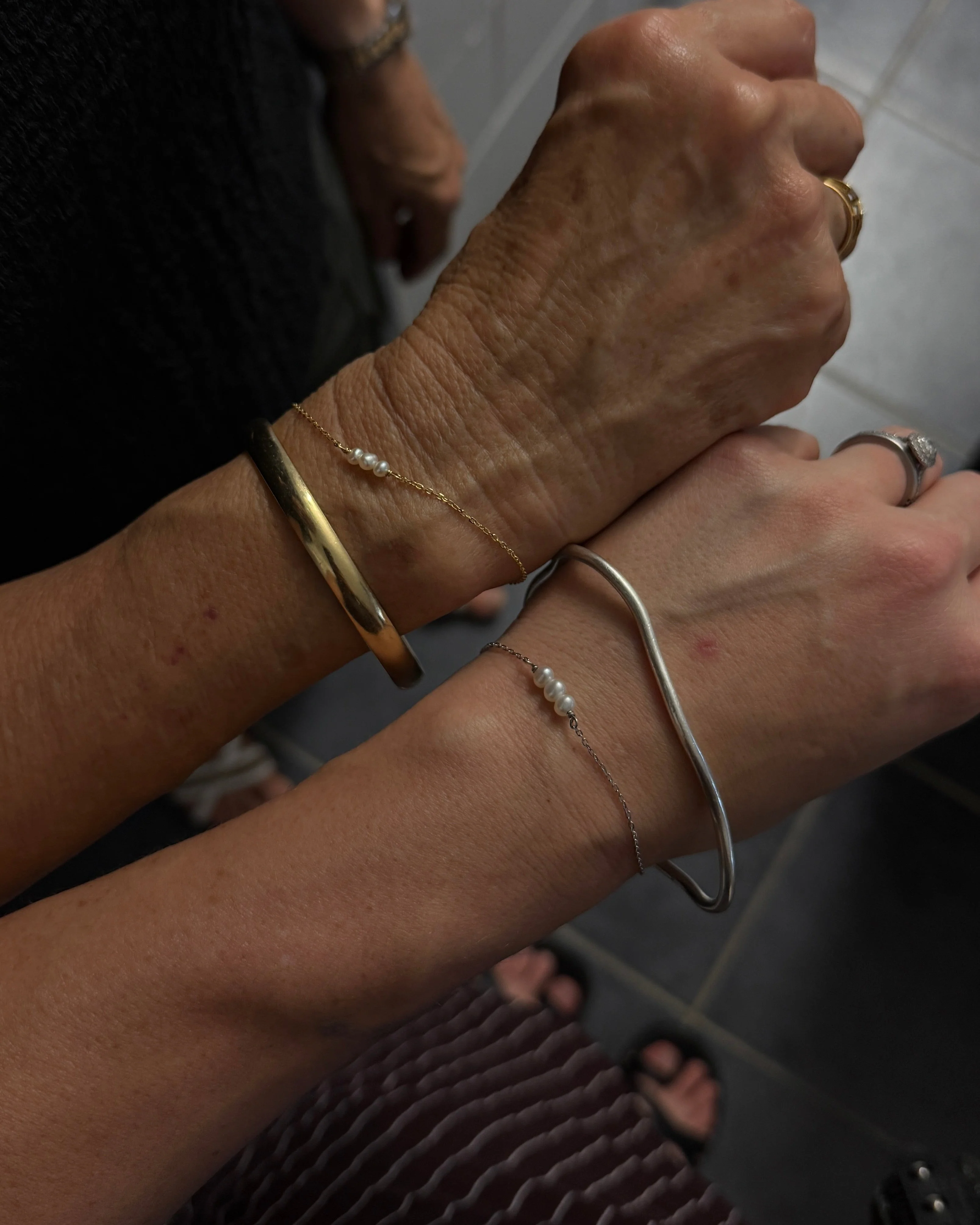 Adeline Pearl Bracelet - Image 4