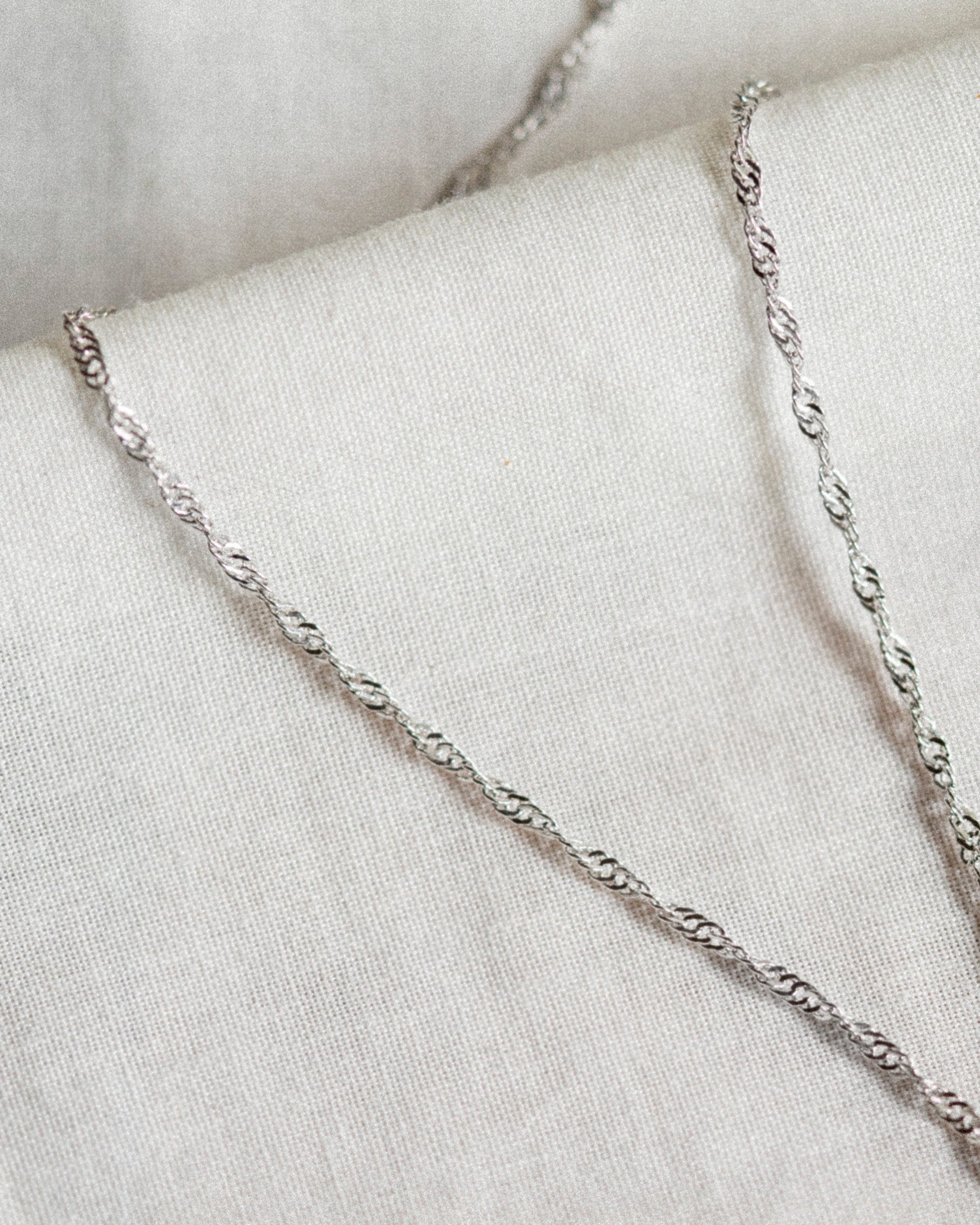 Anne Chain Necklace - Image 10
