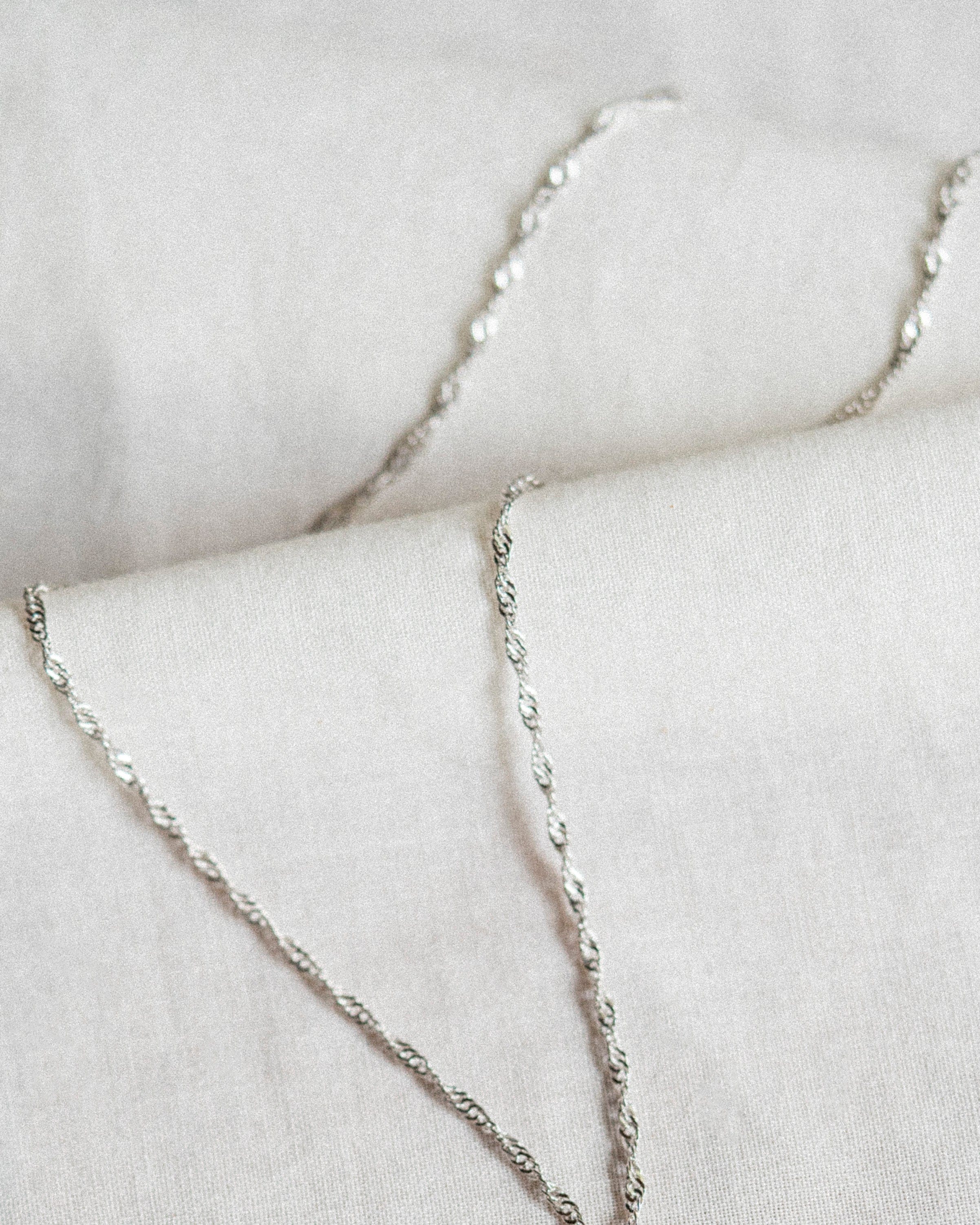 Anne Chain Necklace - Image 11