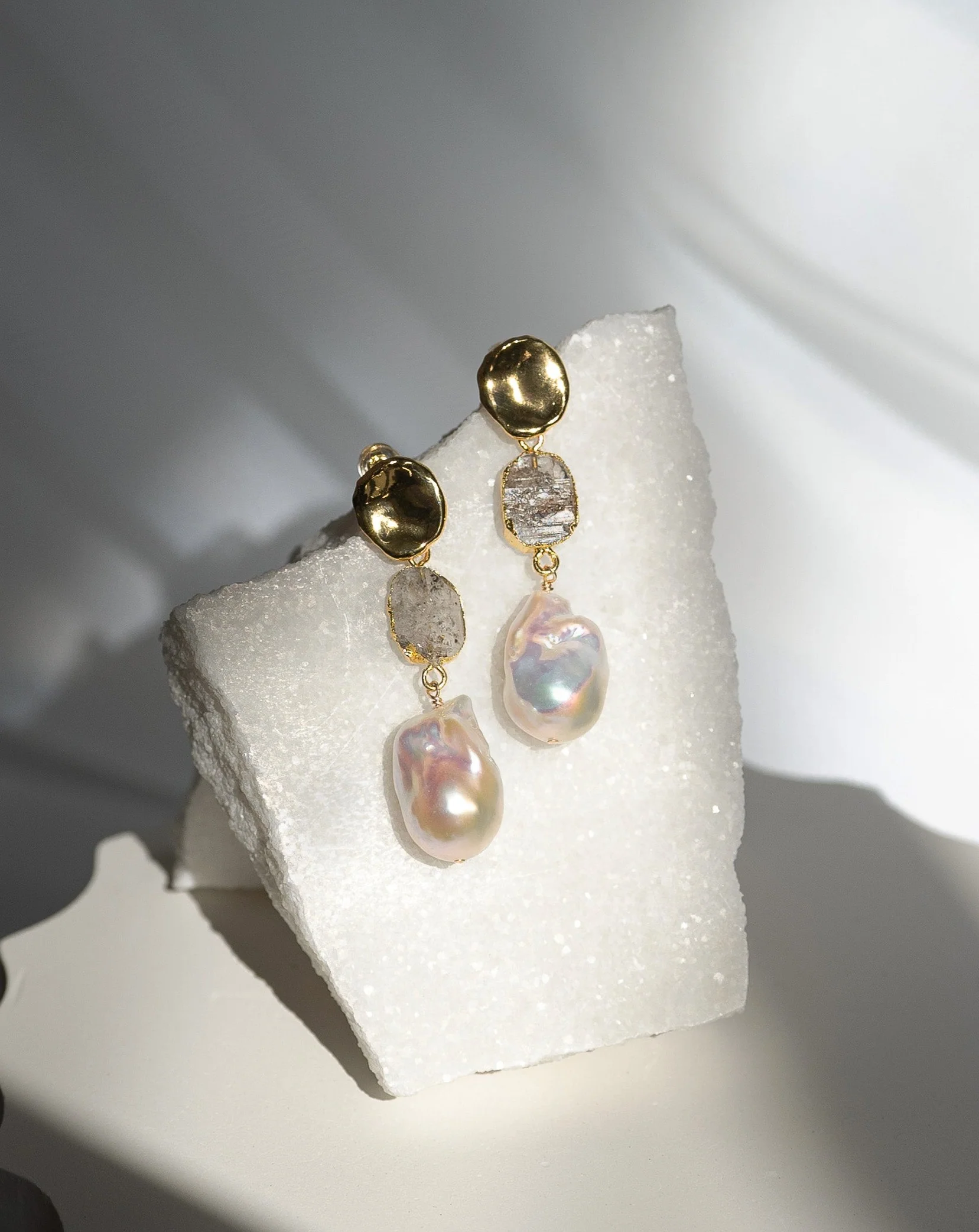 April Birthstone | Herkimer Diamond Birthstones x Pearls Earrings - Image 3