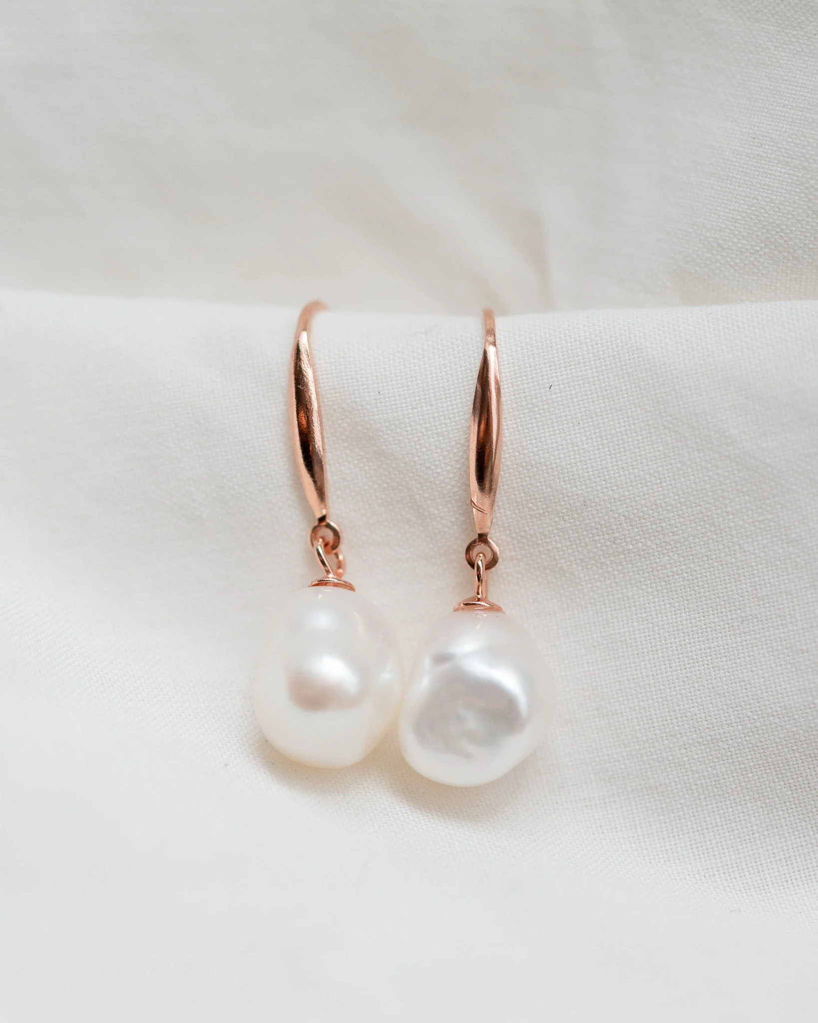 Audrey I Pearl Earrings - Image 6