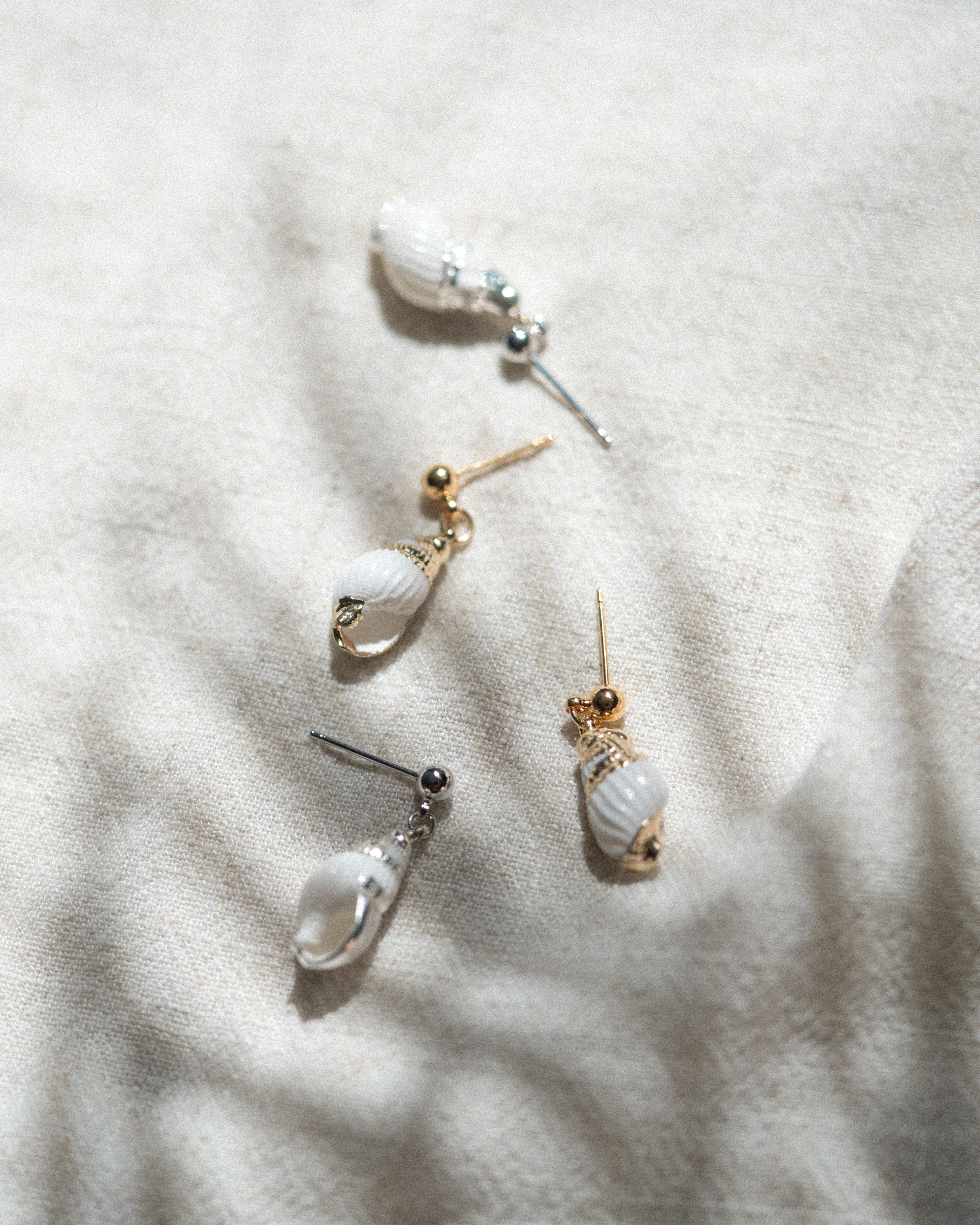 Cleo Mini Shell Studs - Image 2