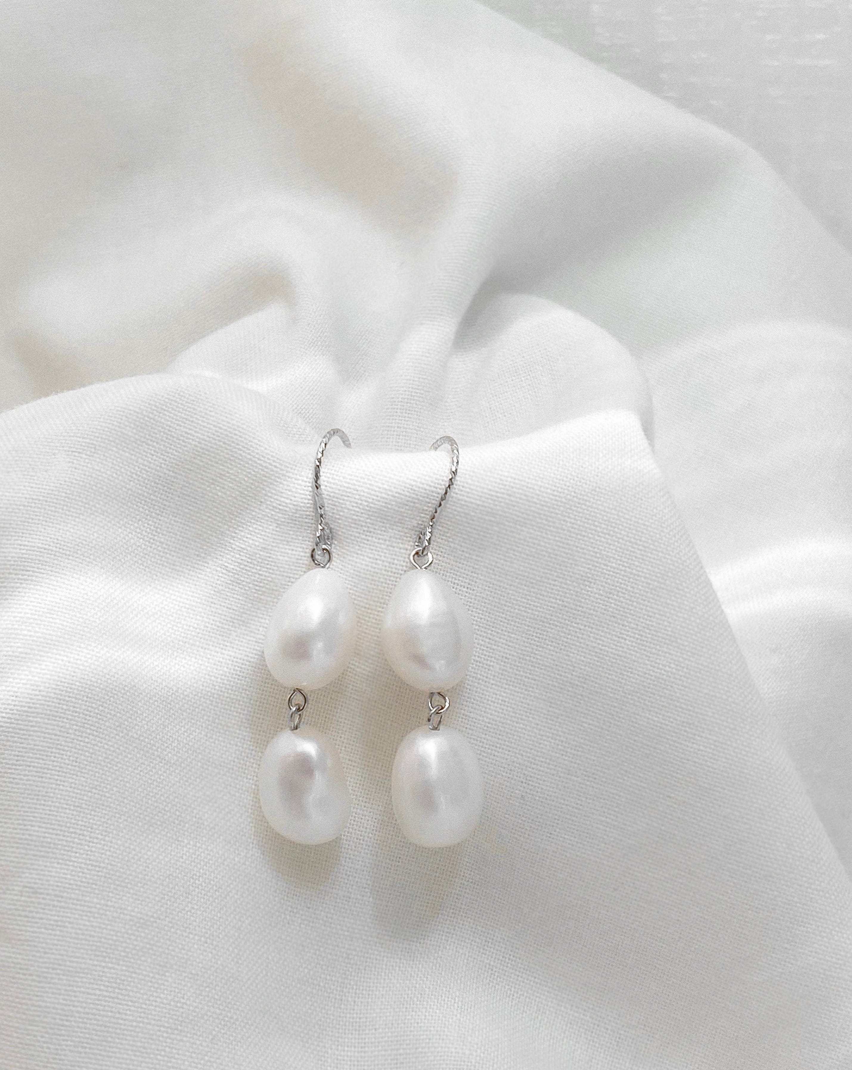 Elisse Double Pearl Hooks - Image 5