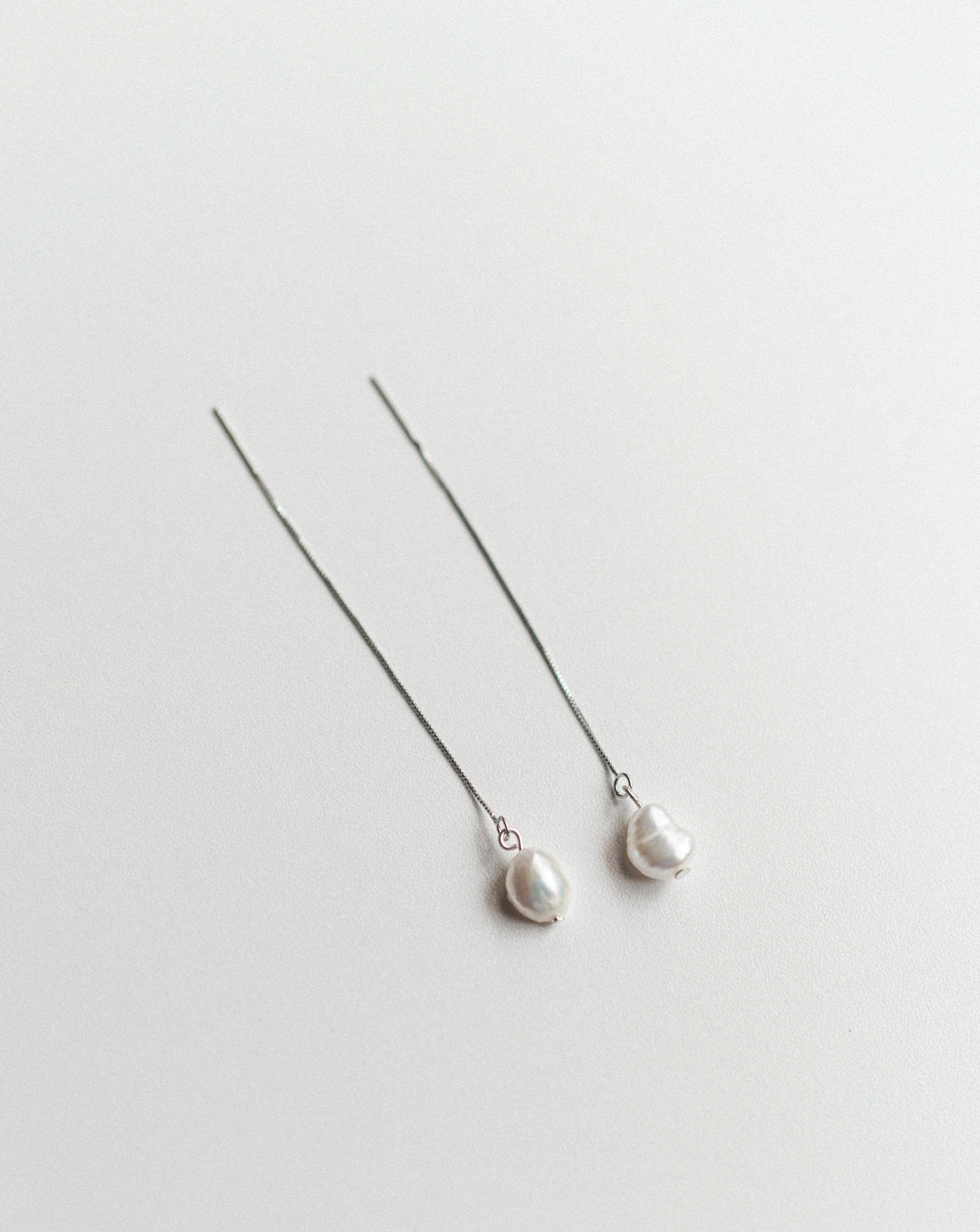 Elisse Pearl Ear Threaders - Image 4