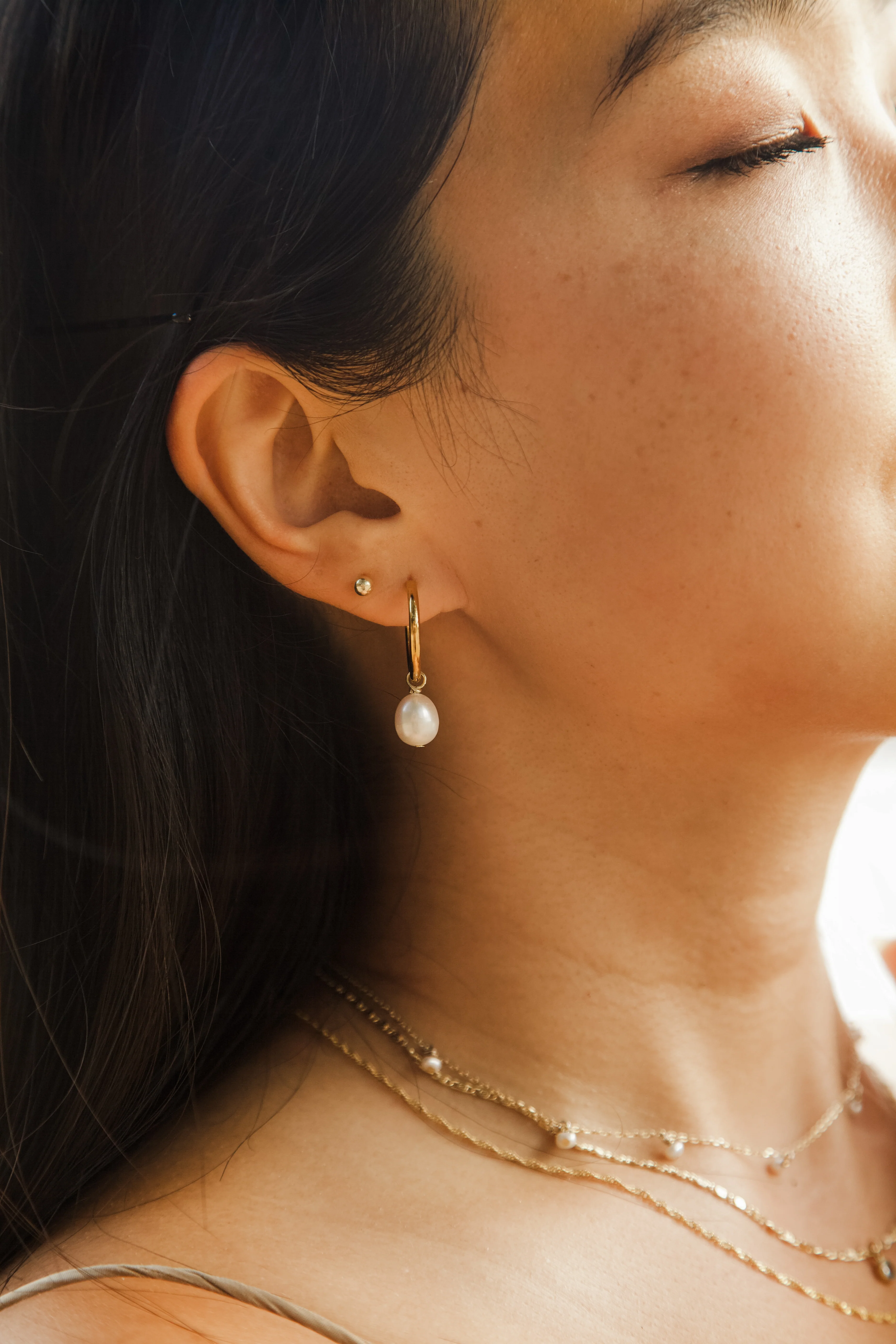Elisse Pearl Hoops