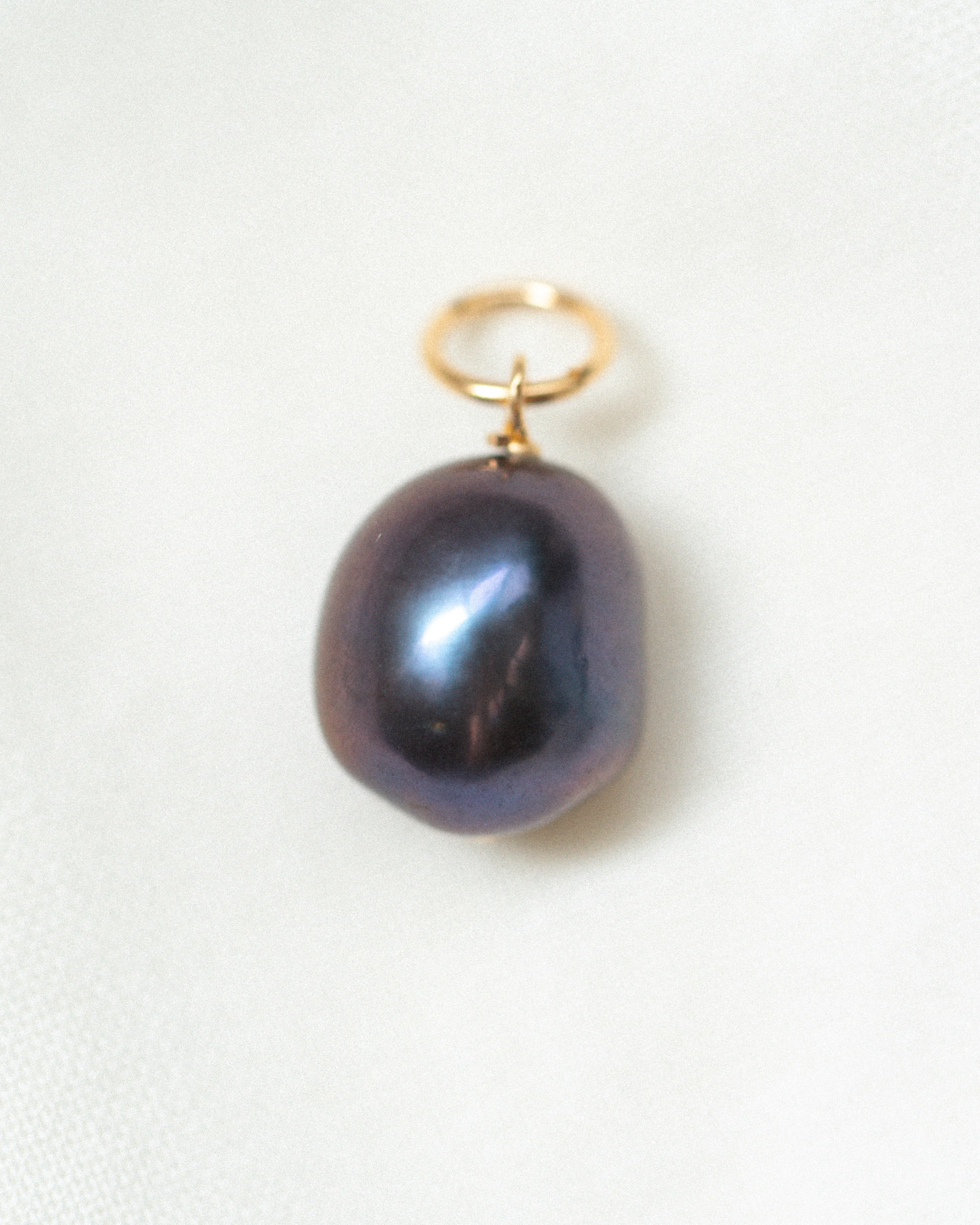 Elisse Pearl Pendant - Image 10