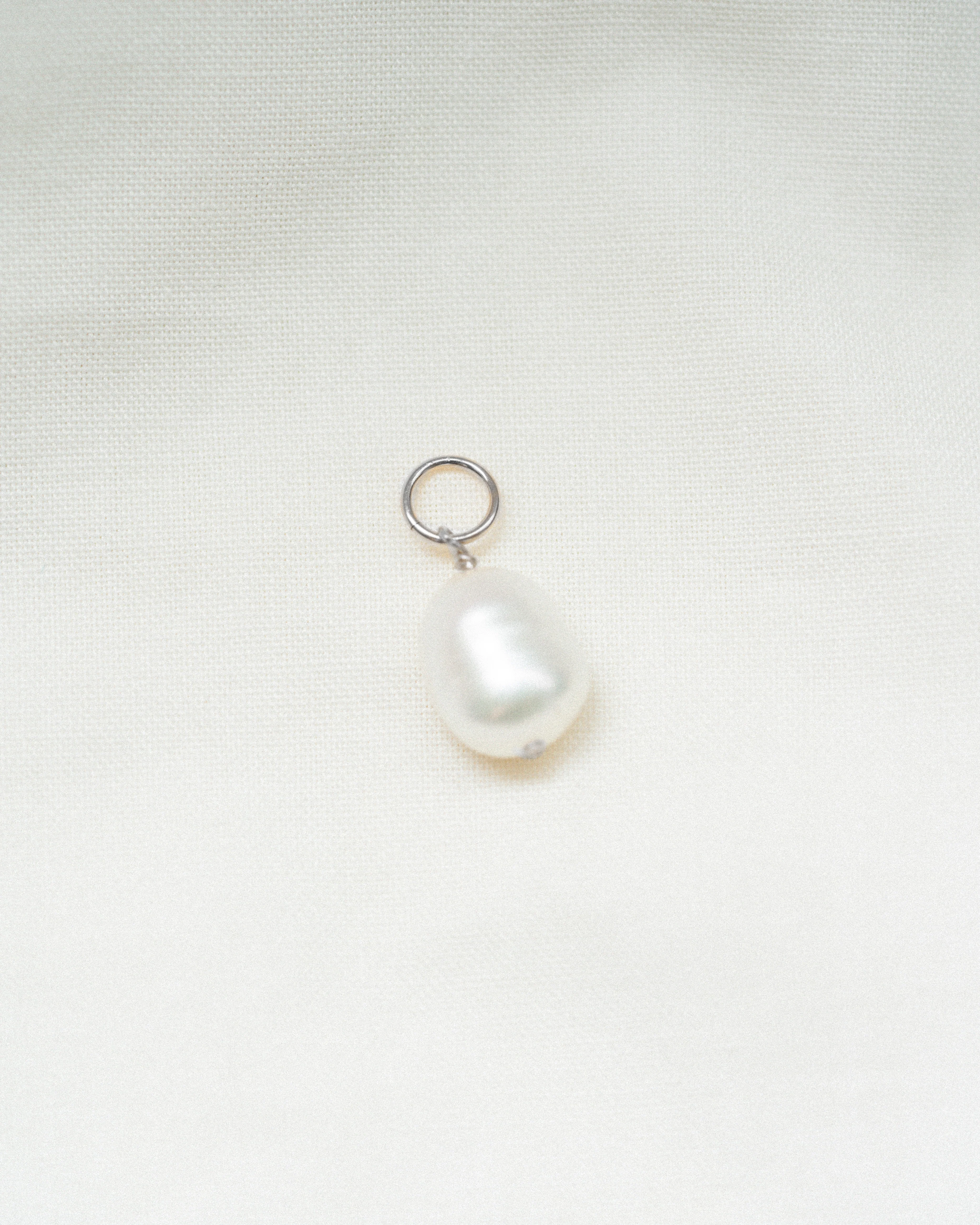 Elisse Pearl Pendant - Image 6