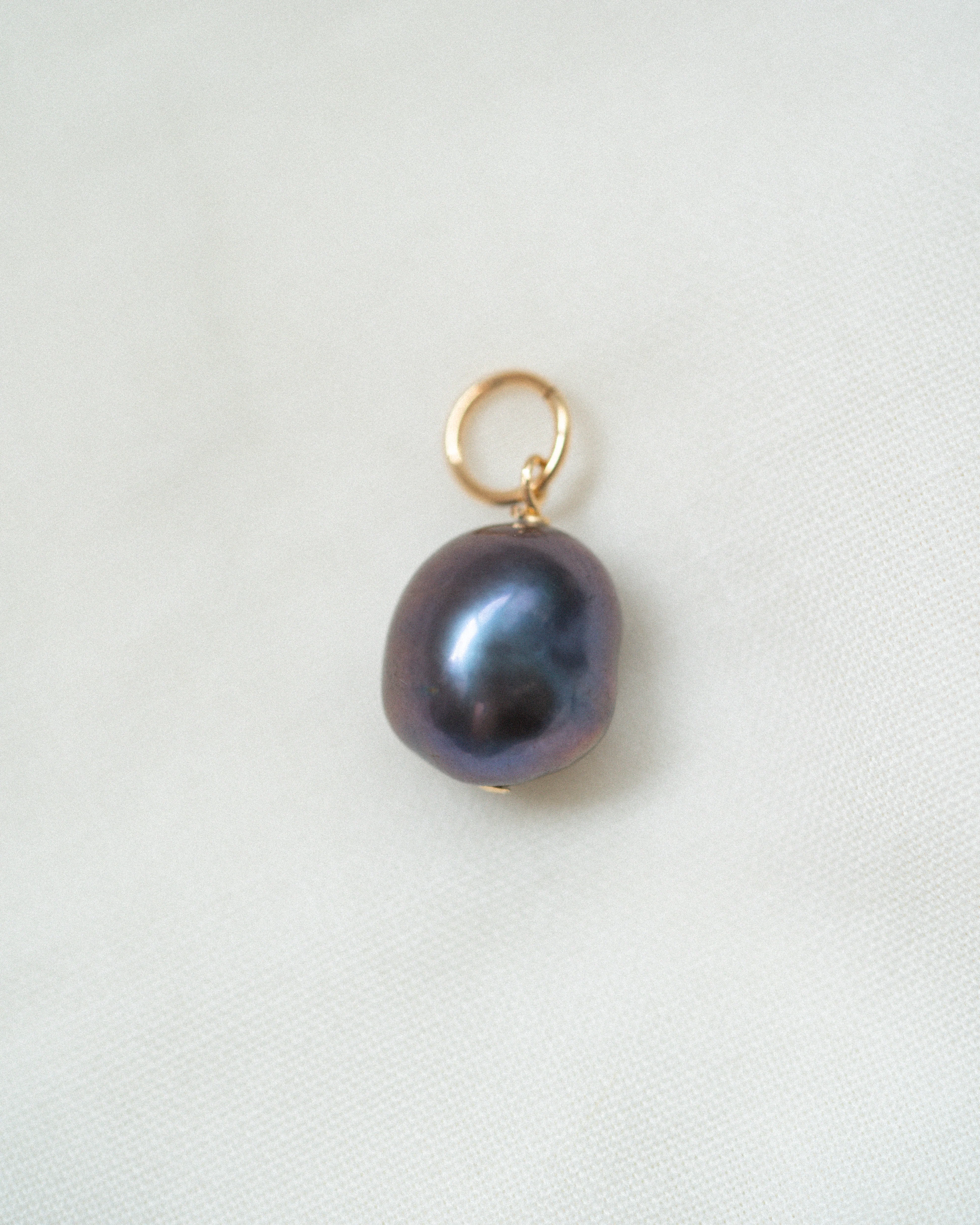 Elisse Pearl Pendant - Image 9