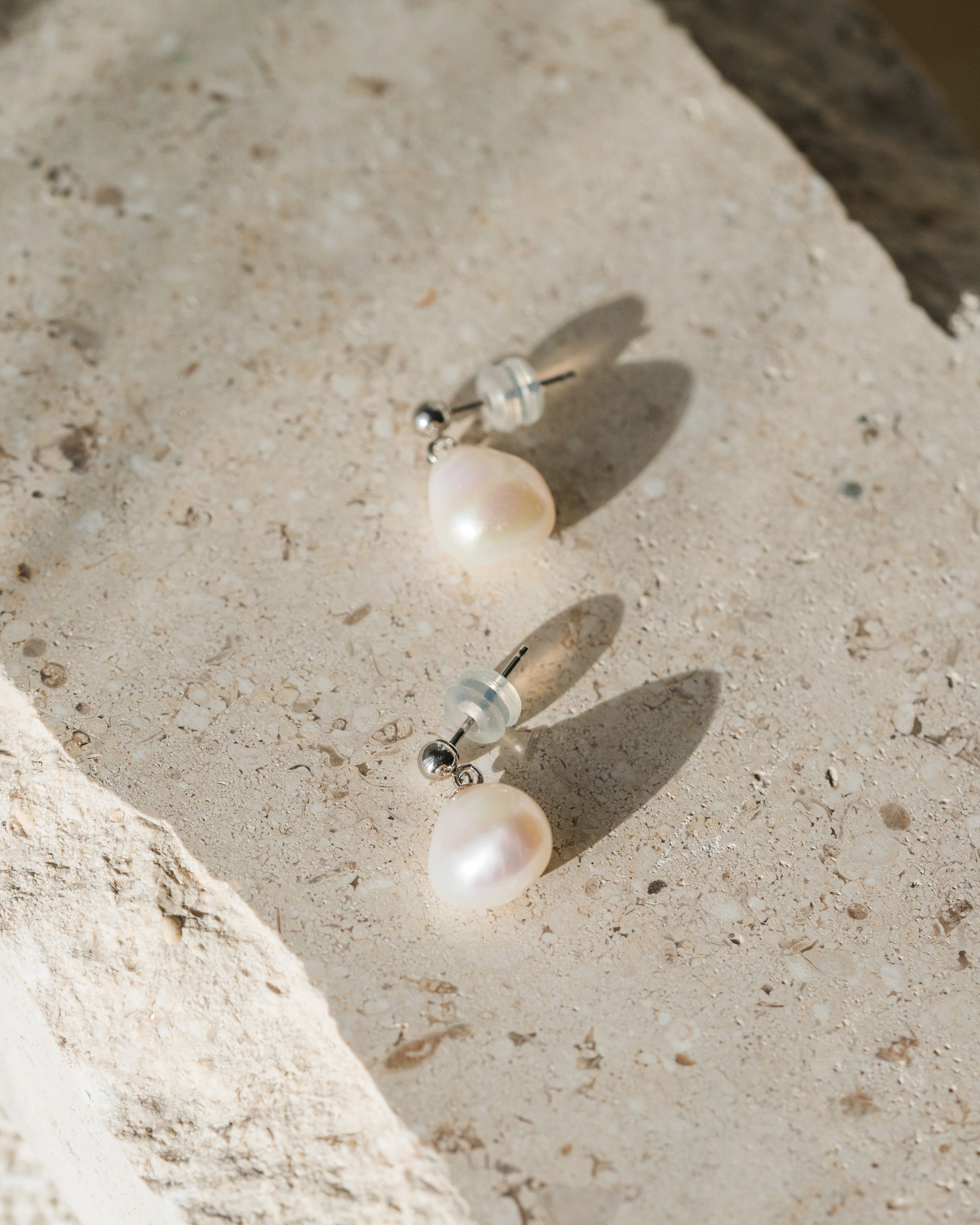 Elisse Single Drop Stud | Solid Gold - Image 8