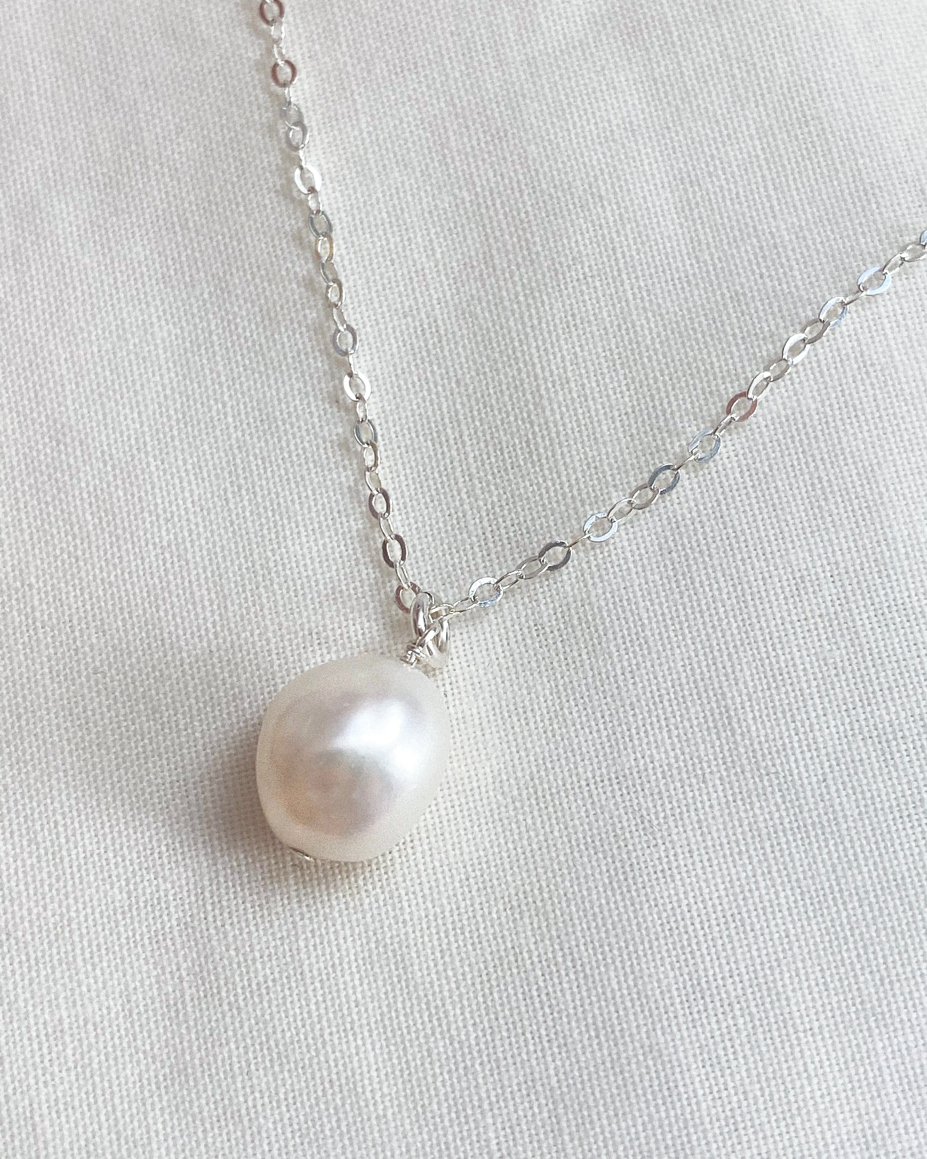 Elisse Pearl Necklace - Image 4