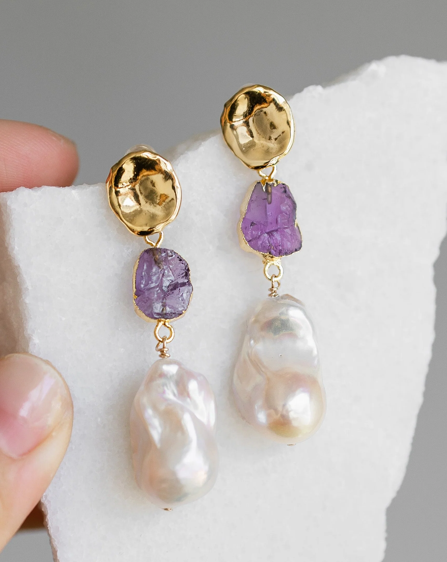 February Birthstone | Amethyst Birthstones x Pearls Earrings - Image 3