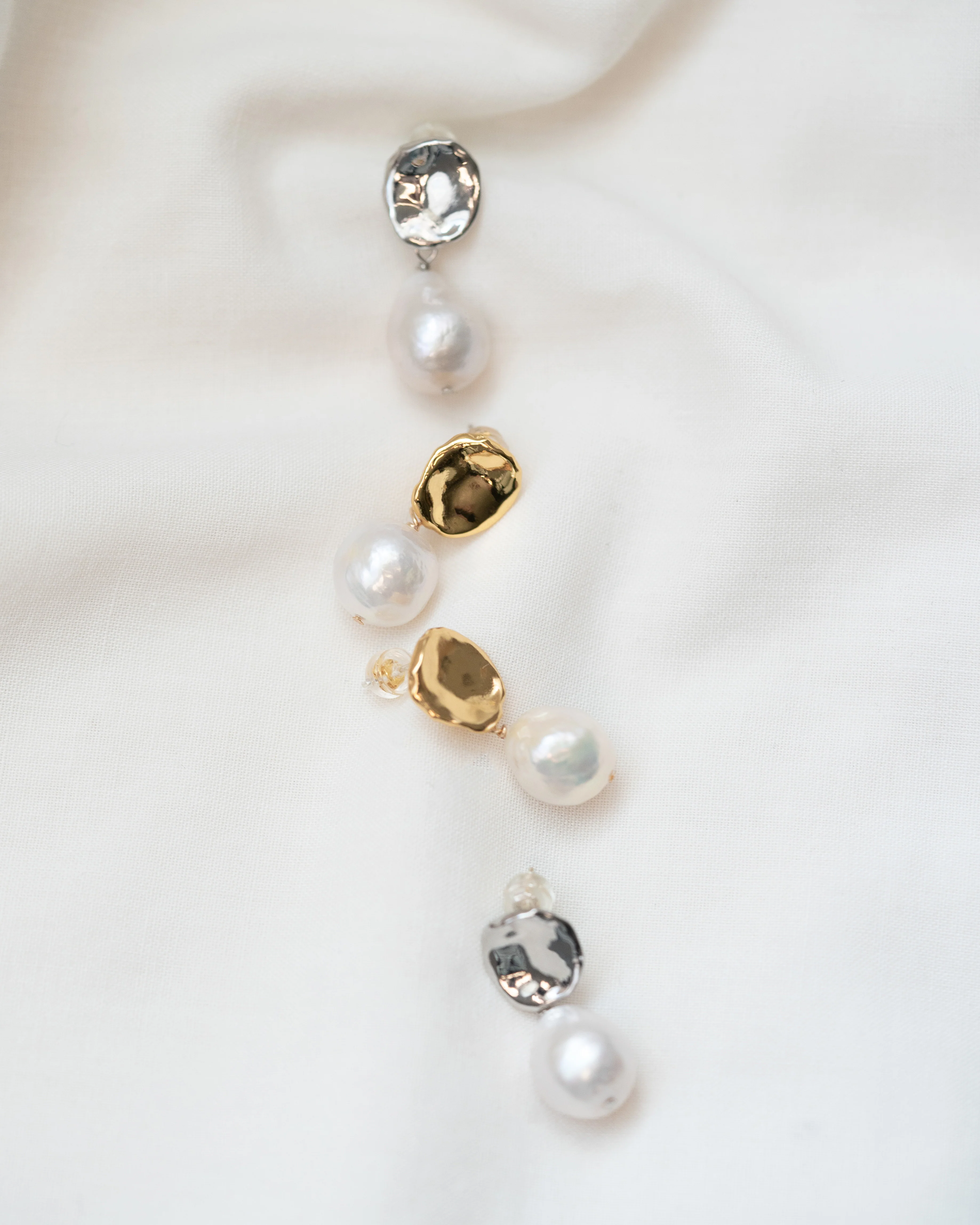 Jen Pearl Earrings - Image 10