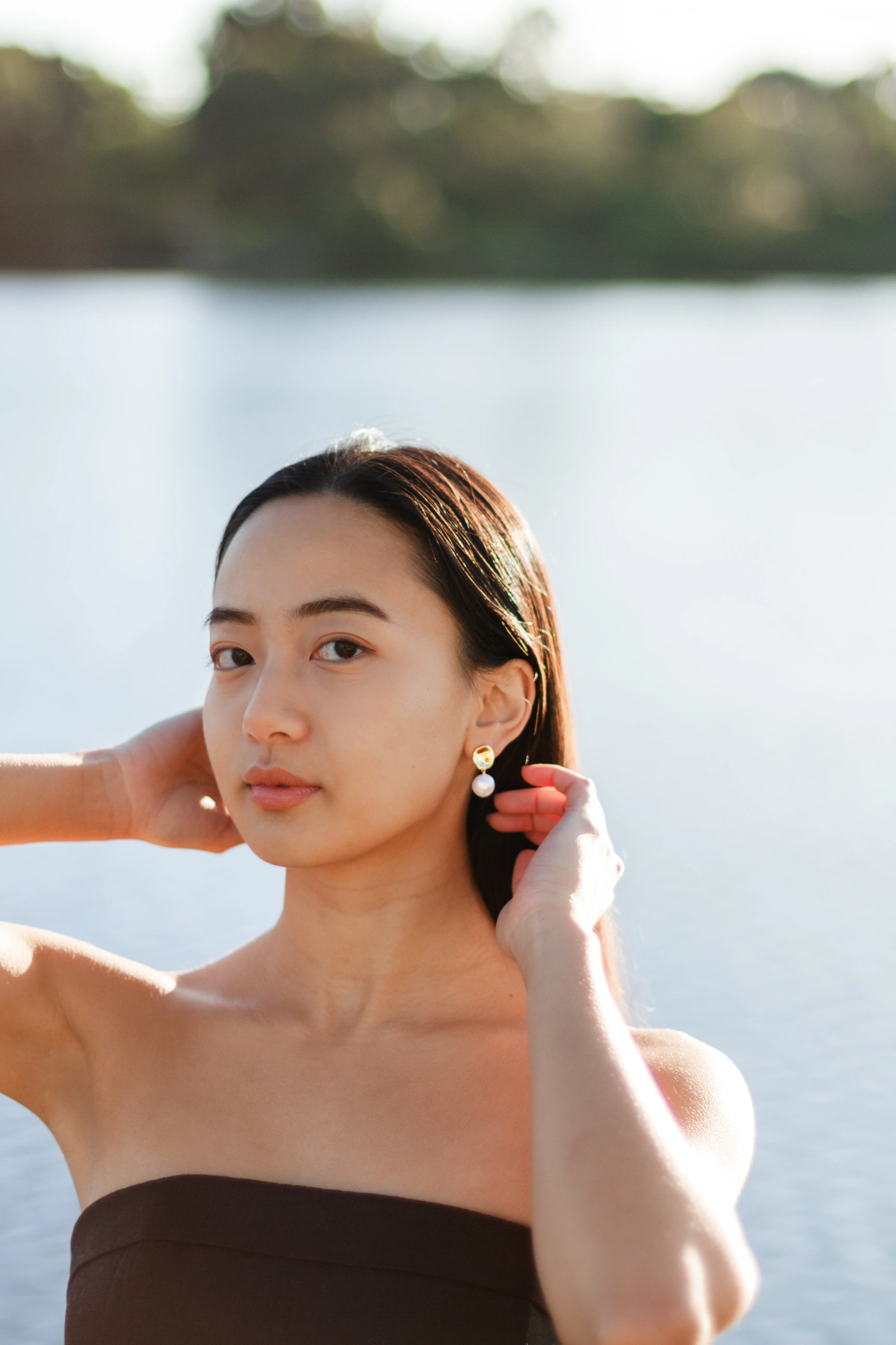 Jen Pearl Earrings - Image 5