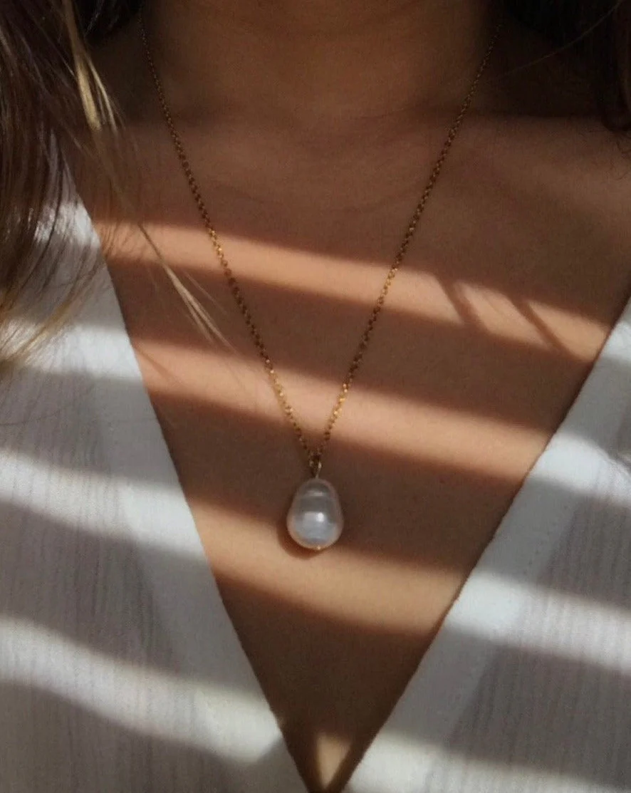 Layla Pearl Necklace - Image 3