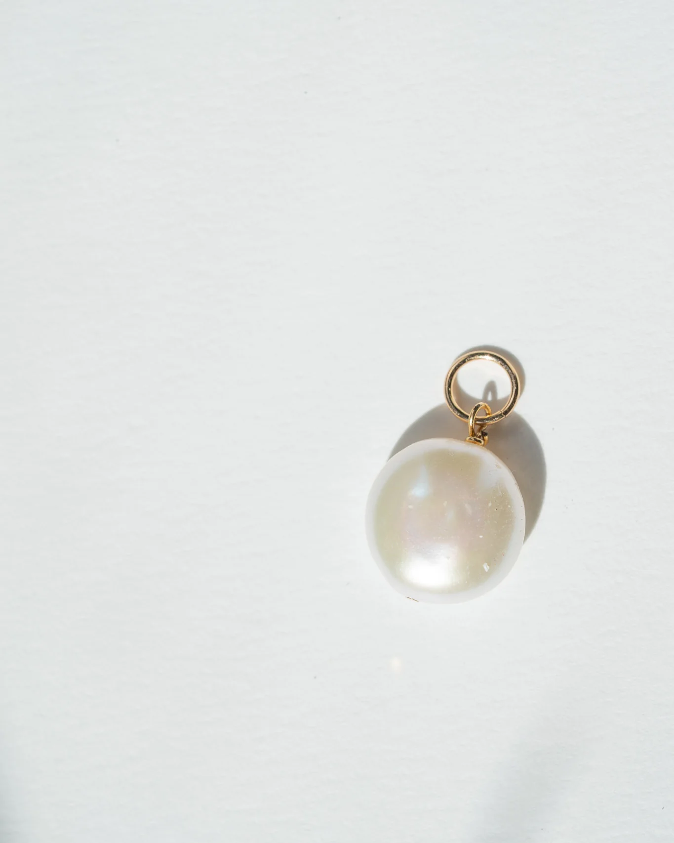 Lua Pearl Pendant - Image 4