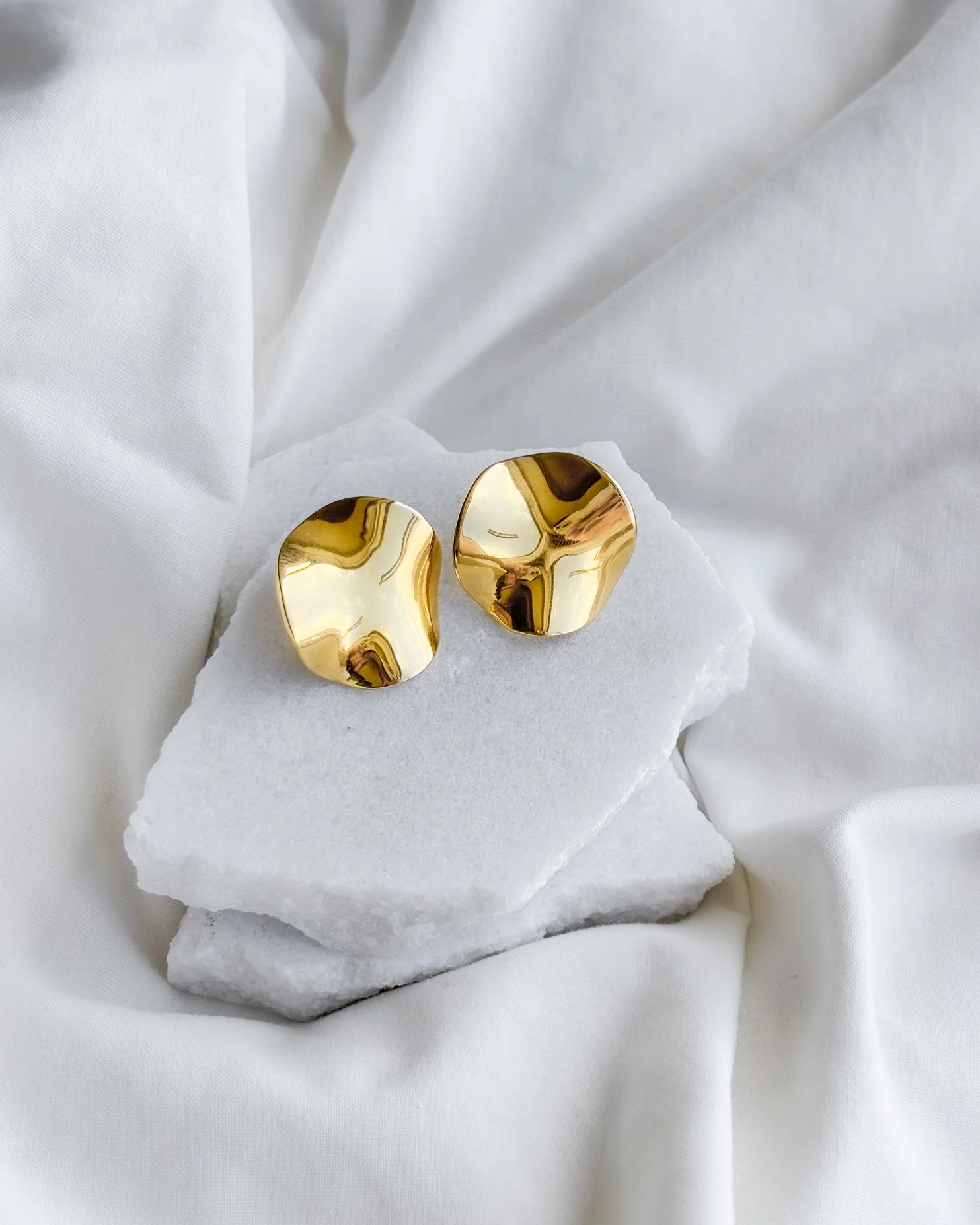 Lune Earrings - Image 6