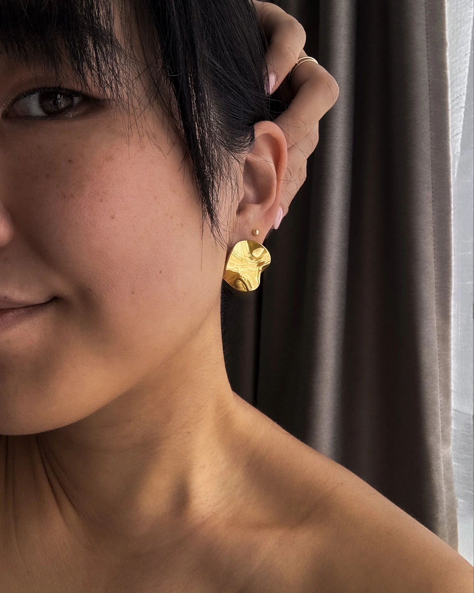 Lune Earrings - Image 7
