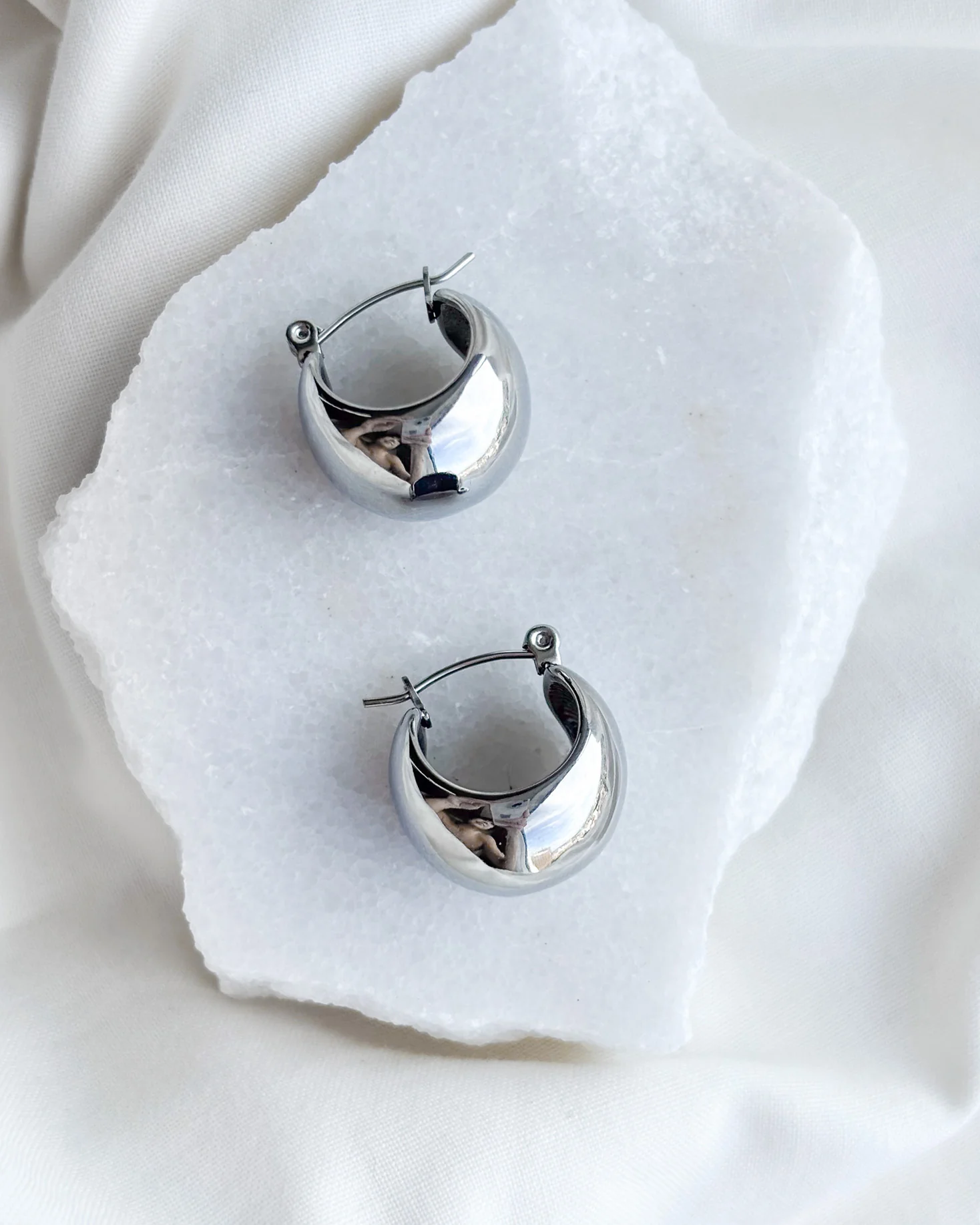 Medium Dome Earrings - Image 4