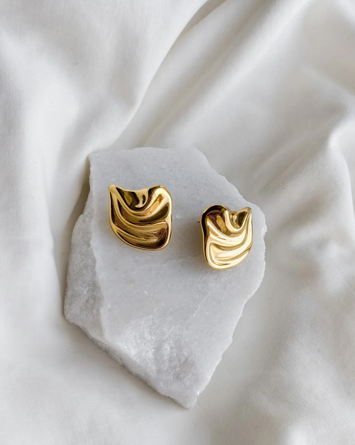Pennon Earrings - Image 8