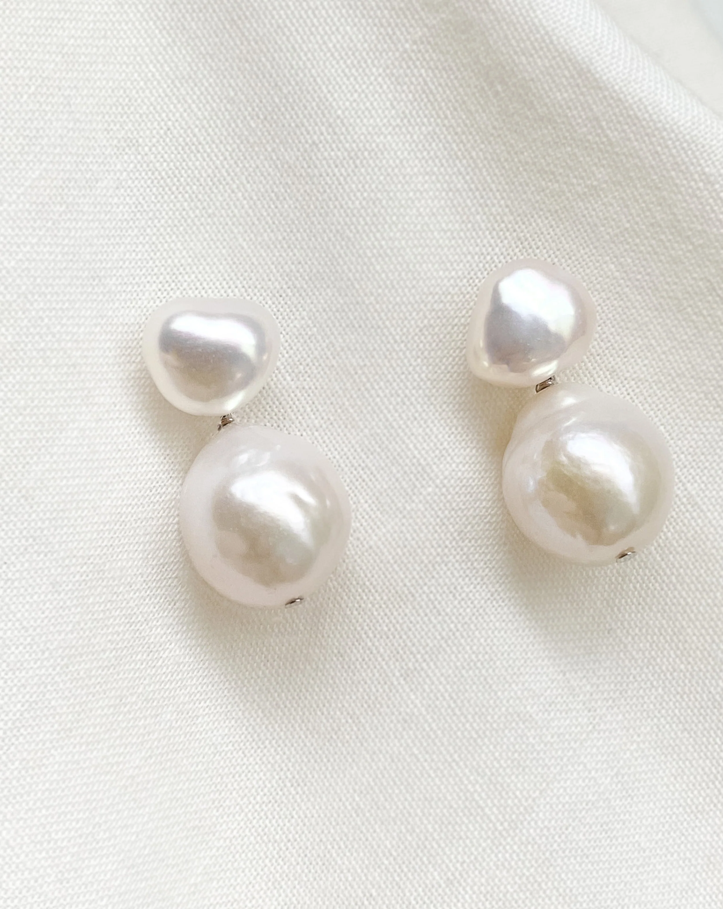Pim Petite Pearl Earrings - Image 11