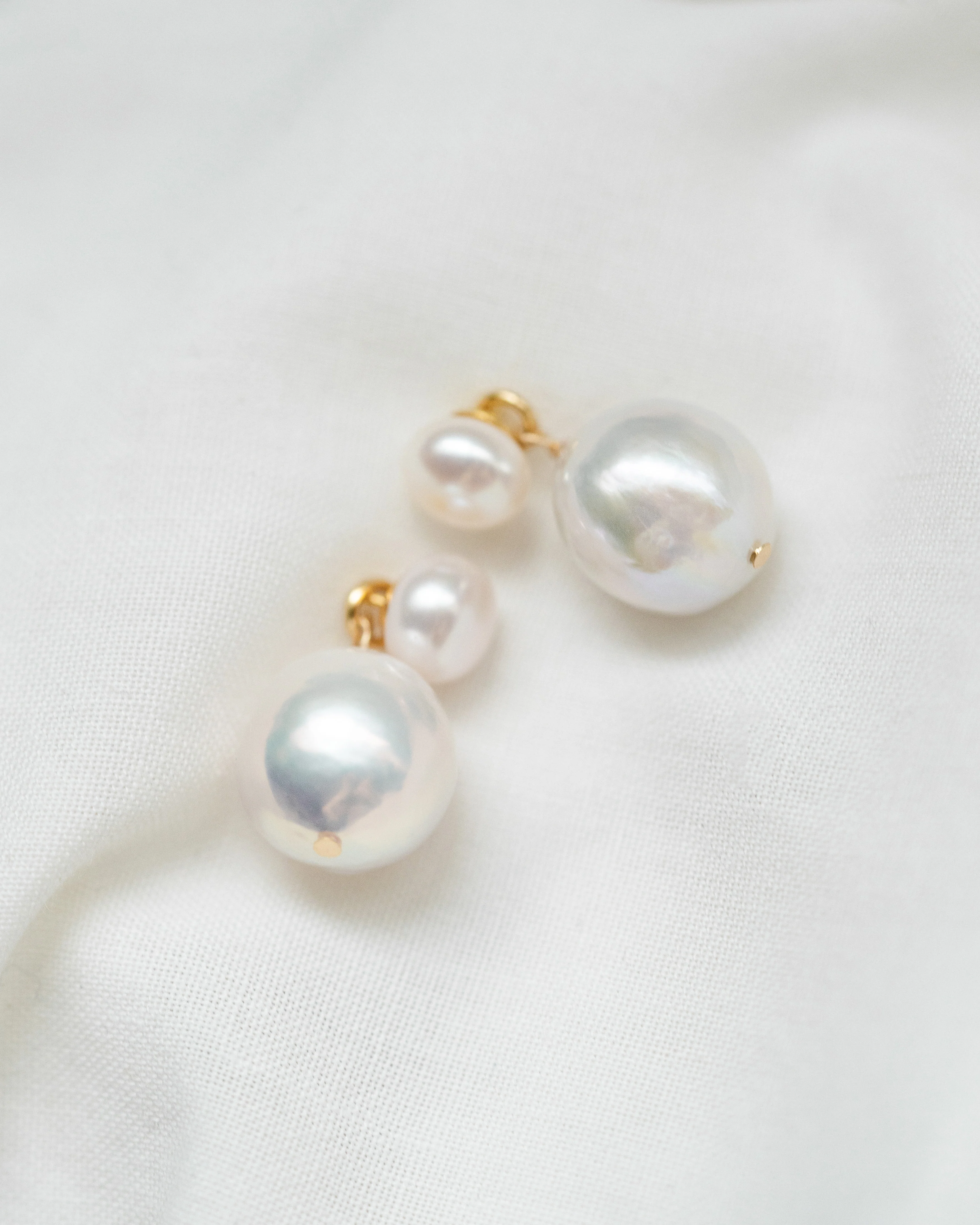 Pim Petite Pearl Earrings - Image 15